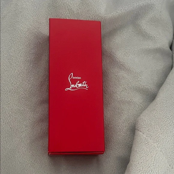Christian Louboutin Lipstick & Beauty Creations lipstick - Picture 8 of 15